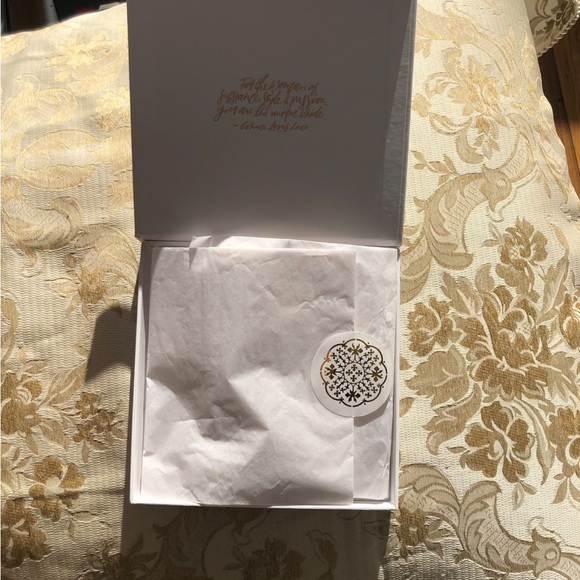 Grace loves Lace silver and pearl drop earrings - Picture 5 of 6